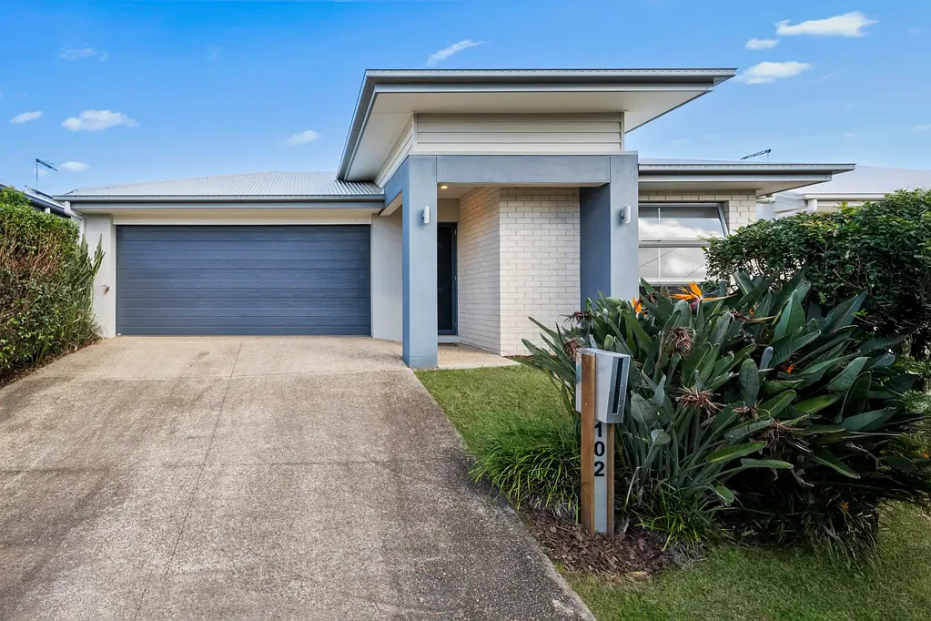 Strathpine 4ਬੈੱਡਰੂਮ Modern Family Living in a Sought-After Strathpine Location