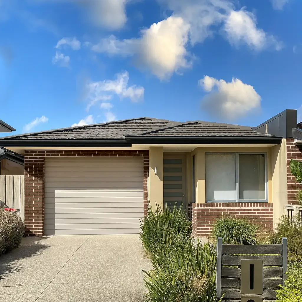 Spacious Contemporary Home in Prime Maidstone Location