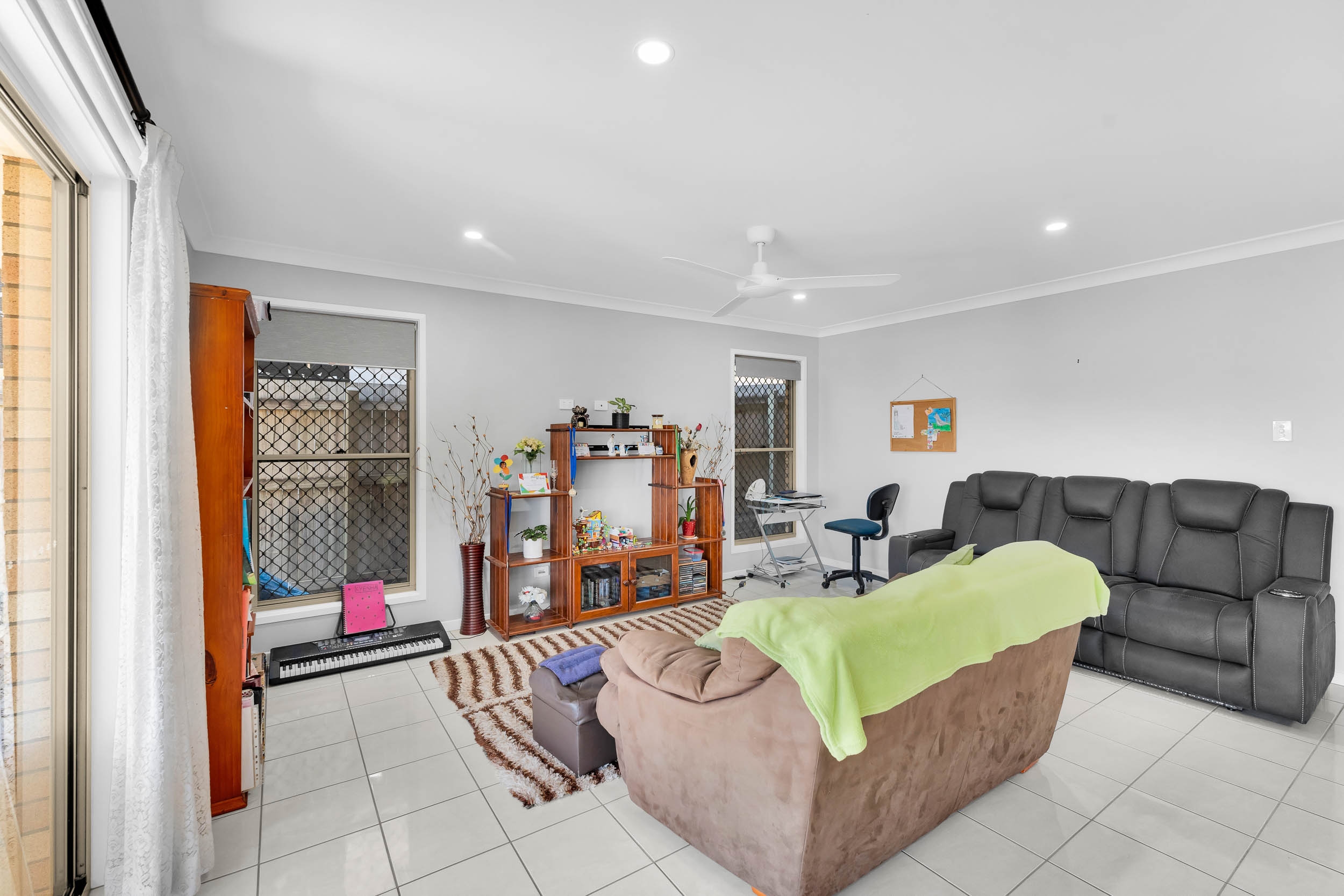 17 KURANDA ST, WATERFORD QLD 4133, 0 Bedrooms, 0 Bathrooms, House