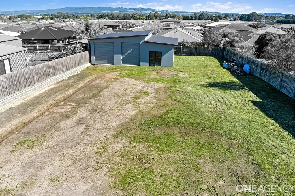 Morwell Vacant Block with Large Shed in Quiet Morwell Location