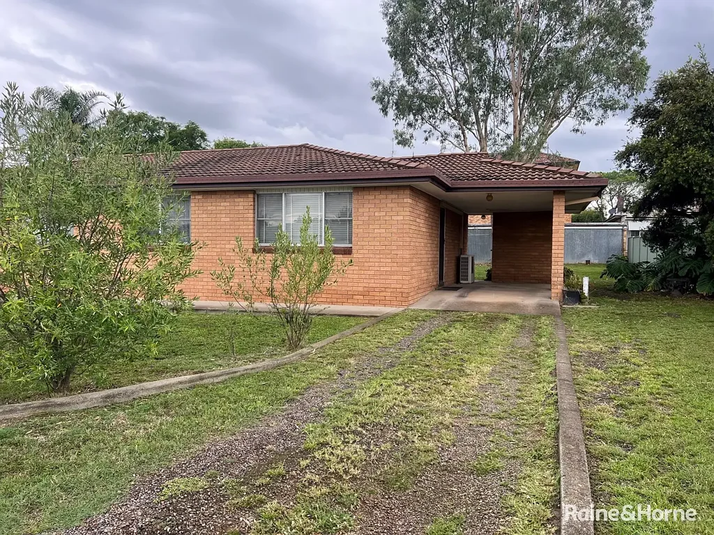 2 Bedroom Unit In Central West