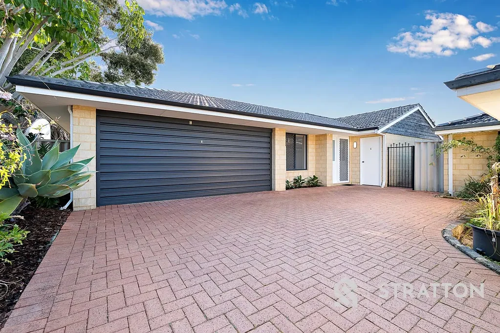 Riverton 3બેડરૂમ Easy Living in an Exceptionally Convenient Riverton Location