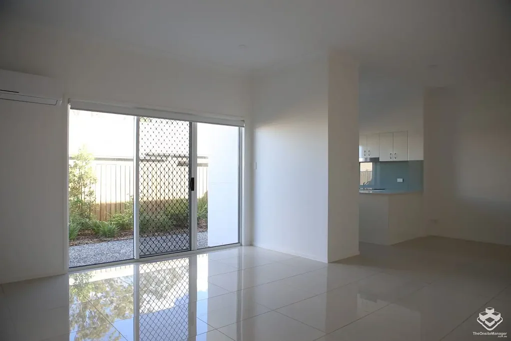 BREAK LEASE $660pw UNTIL 15/3/26