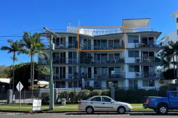 9/90 River Esplanade, Mooloolaba