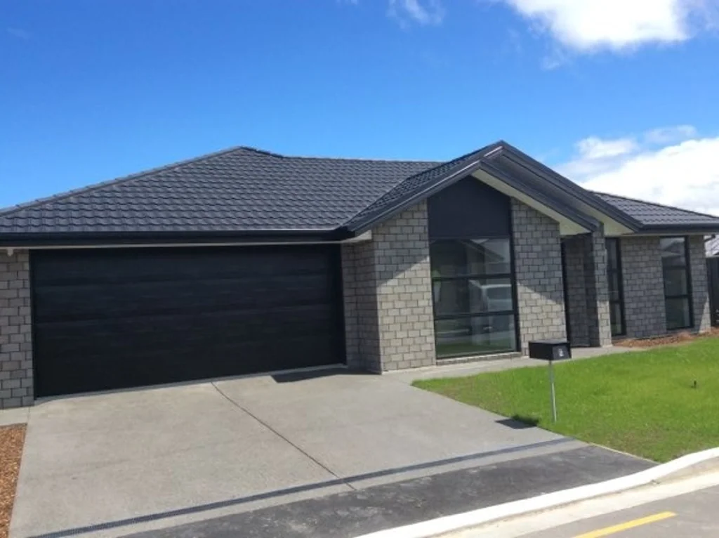 4 Bedroom, Lincoln