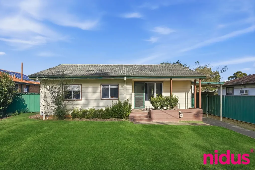 Whalan 3ห้องนอน Family Home on 634sqm with Granny Flat Potential (STCA)