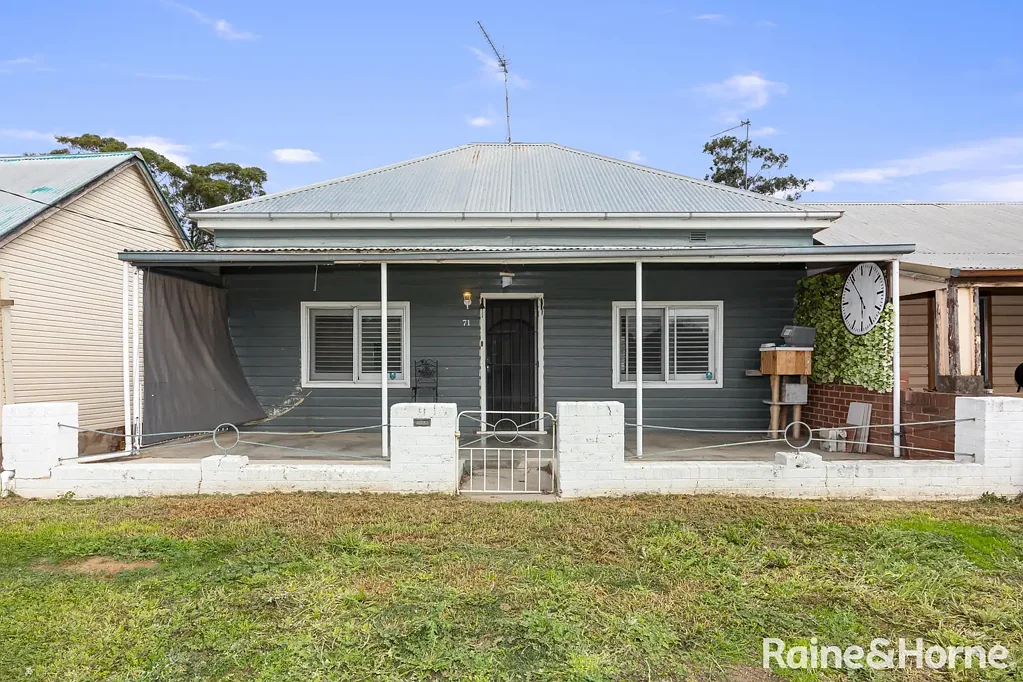 Junee 3Zimmer Unlock Huge Potential in a Top Spot!