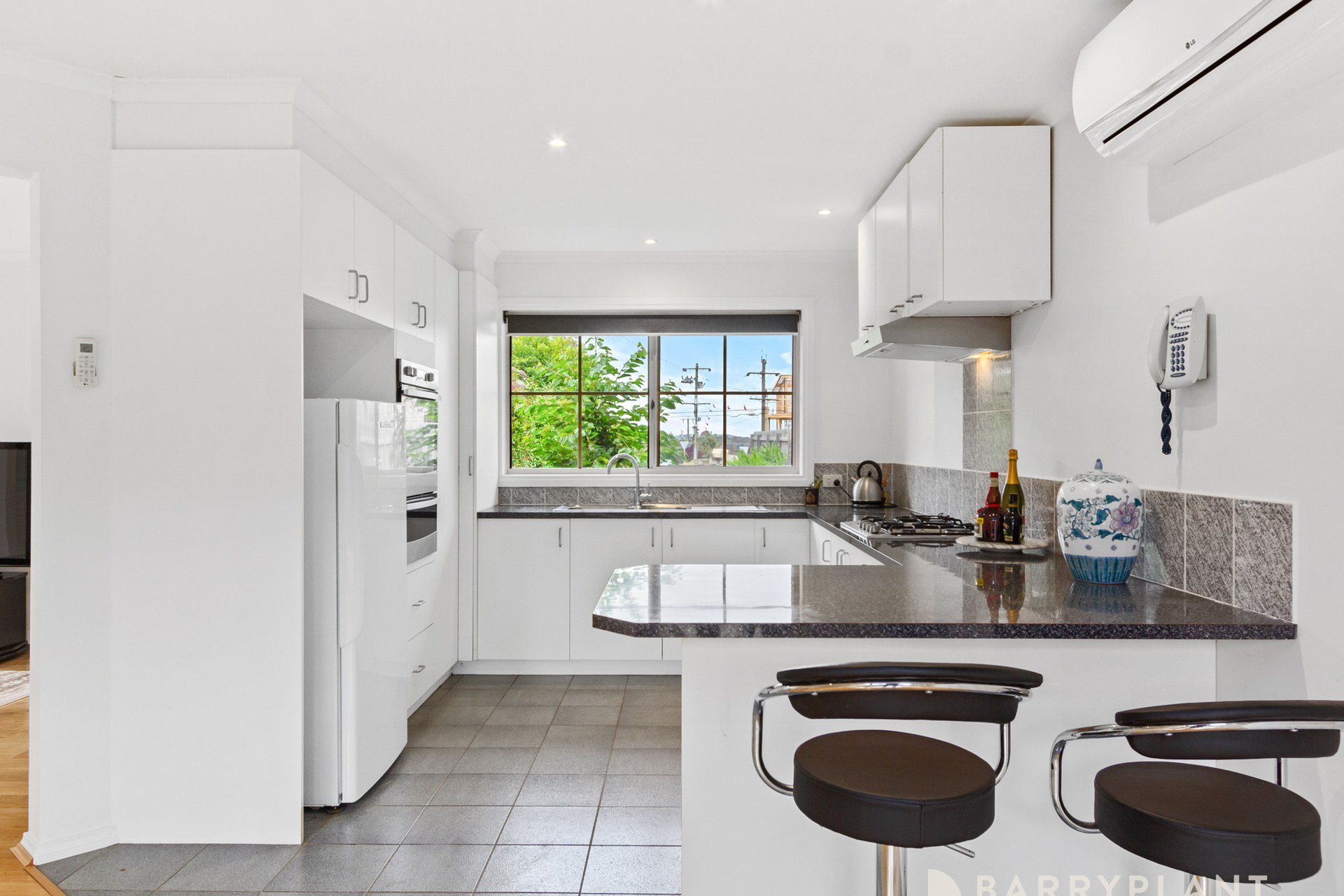 UNIT 2 201 BORONIA RD, BORONIA VIC 3155, 0房, 0浴, Unit