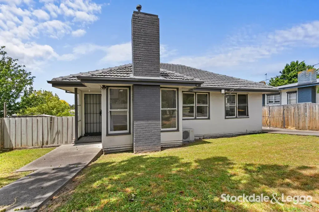 16 Williams Street, Morwell, VIC 3840