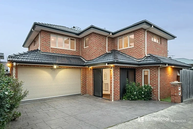 Mount Waverley 4Kwarto Spacious Family Living in a Prime Mount Waverley Location