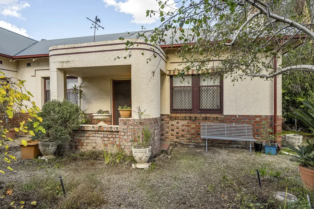 Glandore 2 Bedroom Character, Potential & Lifestyle in a Prime Inner City Pocket