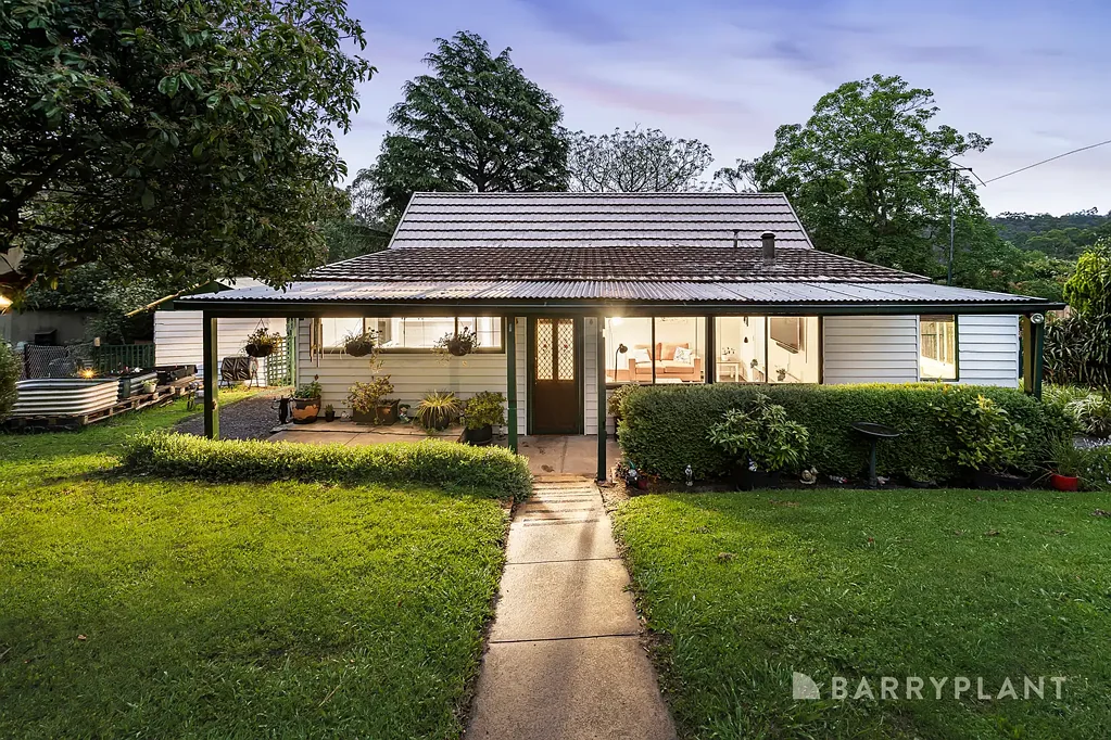 7 Old Warburton Road, Seville, VIC 3139