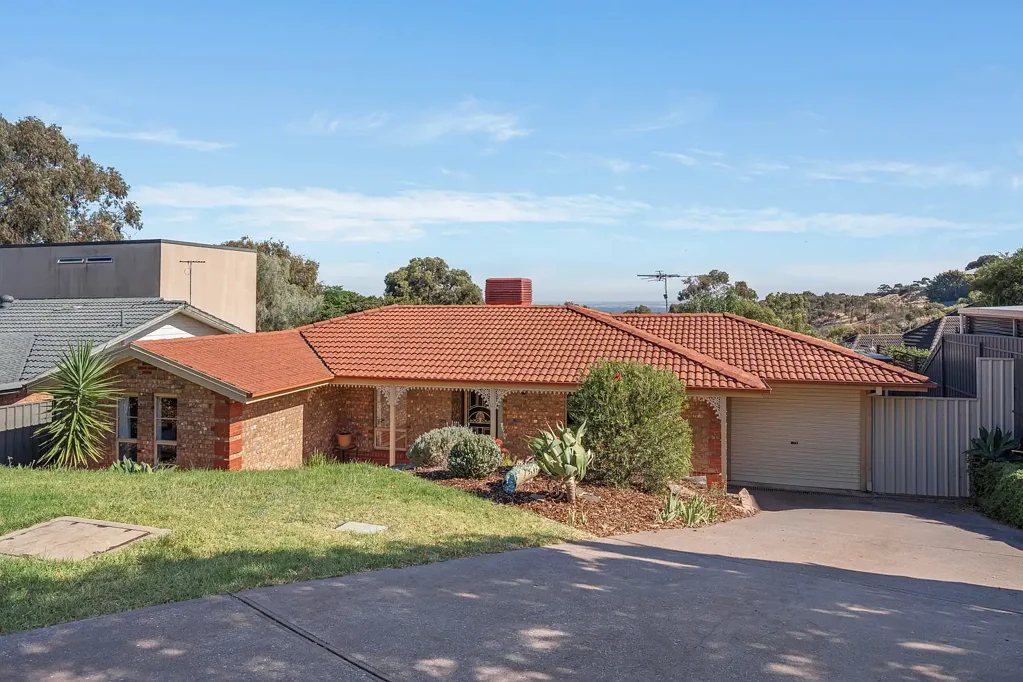 18 Celadon Court, Wynn Vale, SA 5127