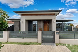 2 Charlton Place, Mount Barker