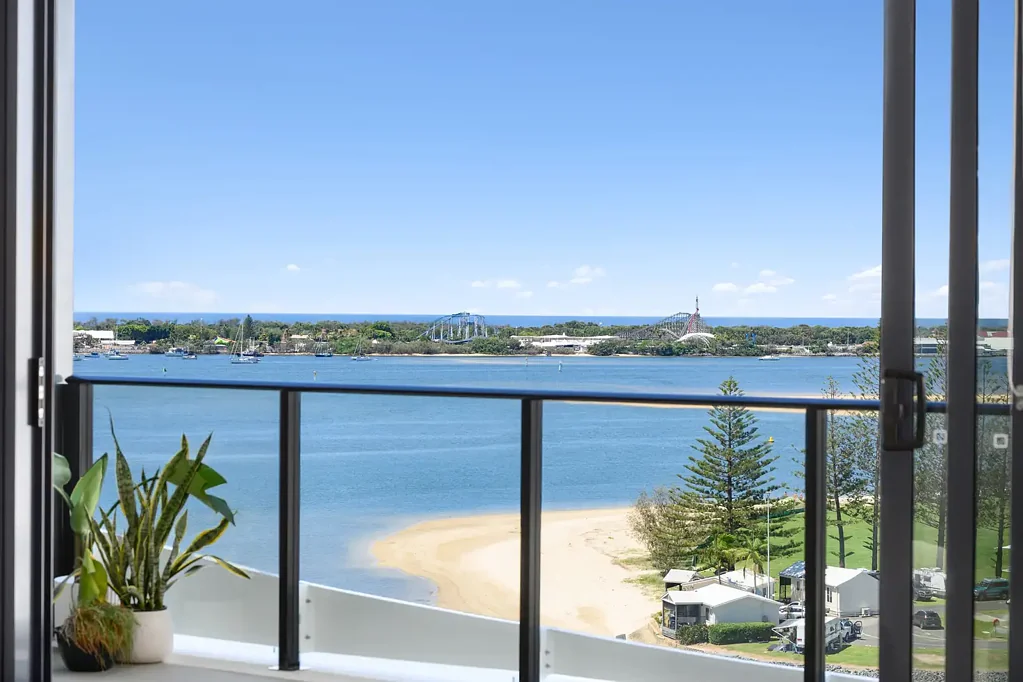1006/180 Marine Parade, Labrador, QLD 4215
