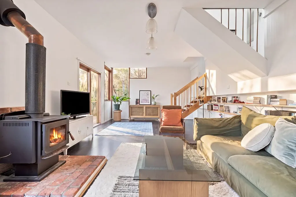 West Hobart 3Phòng ngủ Private bushland setting just minutes from the CBD