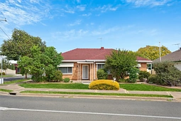 17 Athlone Street, Woodville South