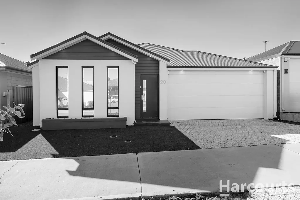 Lakelands 4 Bedroom UNDER OFFER  - Harcourts Mandurah - Dani Rogliano