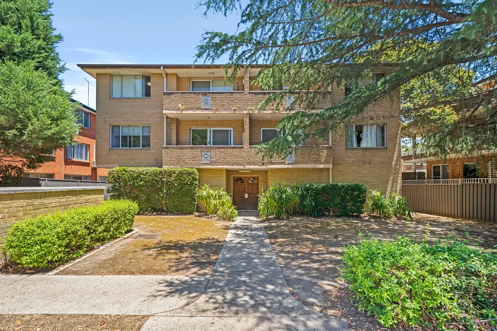 Parramatta 2Habitaciones Newly Refreshed Apartment In Sought After Riverside Locale