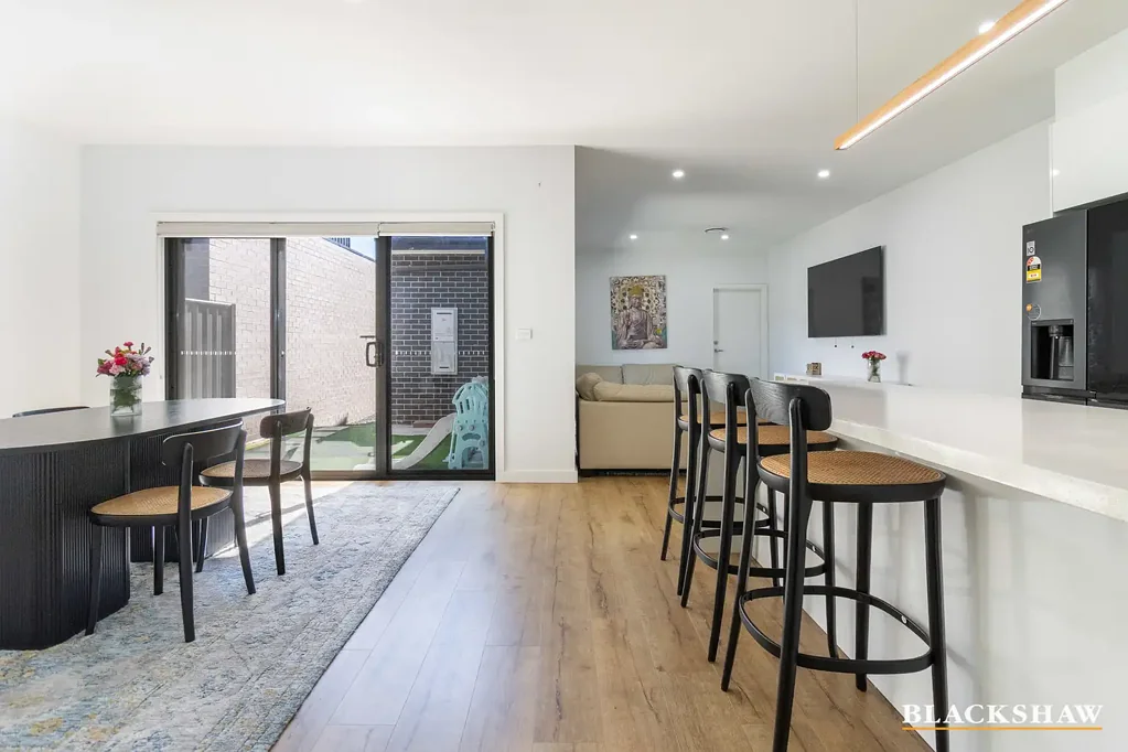 Taylor 4房  Stylish, Modern Family Living