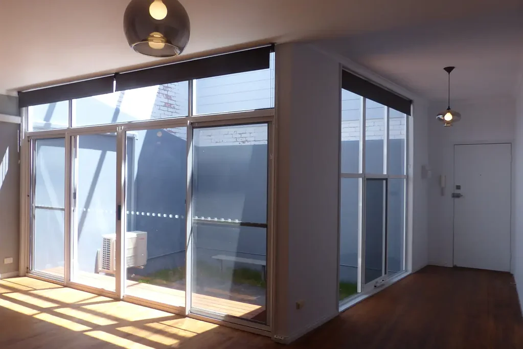 AVAILABLE NOW - 3 BEDROOM  in TOP LOCATION