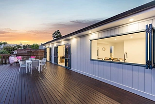 1/547 East Coast Road, Browns Bay, North Shore City