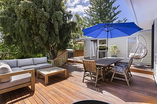 70 Fairclough Road, Beach Haven, North Shore City