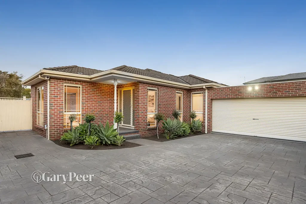 284a Tucker Road, Ormond, VIC 3204