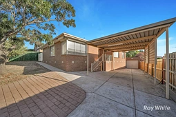 271 Carrick Drive, Gladstone Park