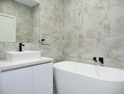4/10-12 Erskine Avenue, Reservoir, North Melbourne, 3房, 2浴, Townhouse