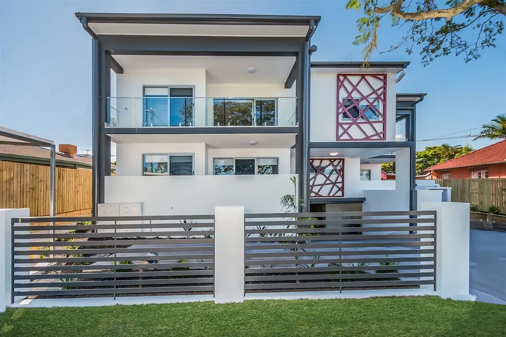 Mr. Worldwide Approved: The Carina Apartment That Stole the Show