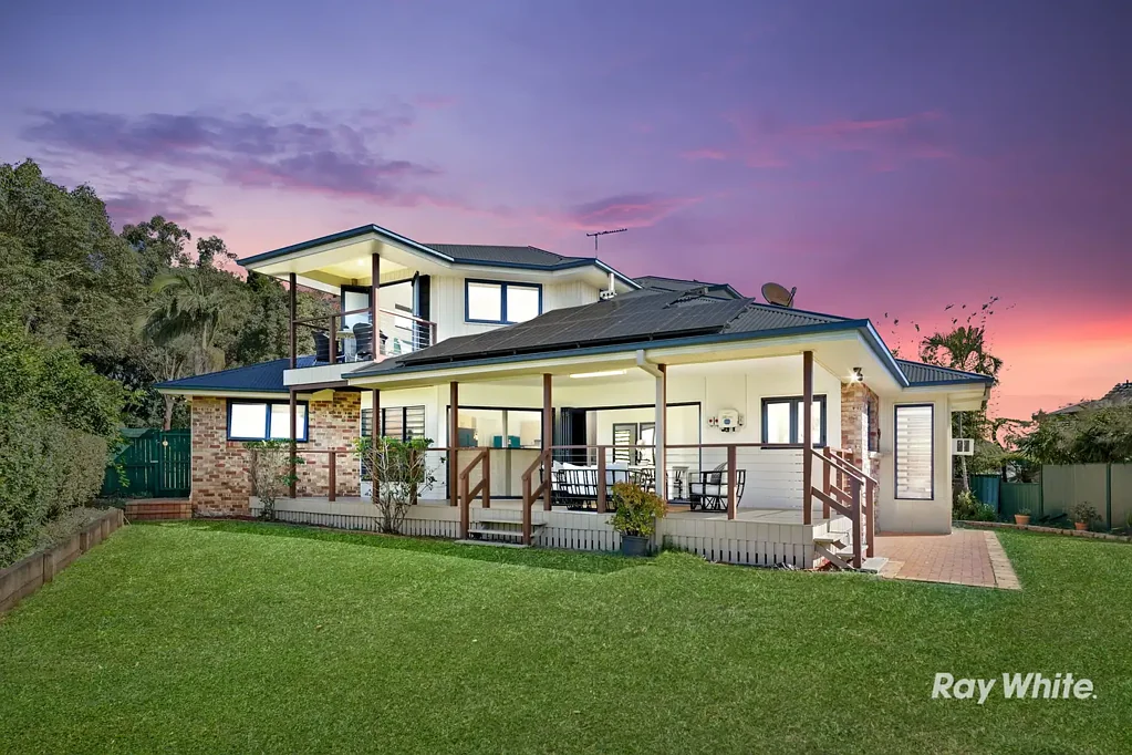 Underwood 5部屋 Grand Family Oasis with Views, Privacy & Elevated Entertaining Spaces - Desirable 'The Crescent' Address