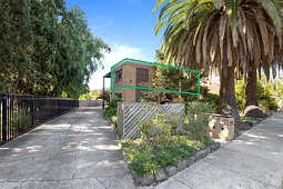4/28 Warner Street, Essendon