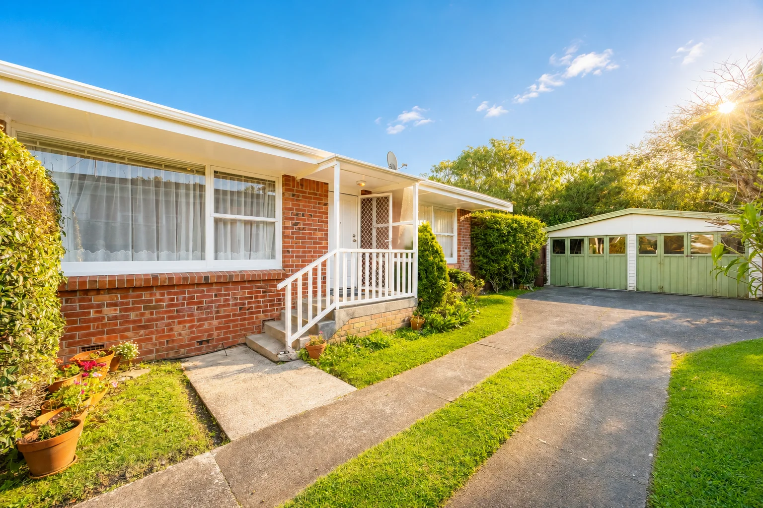 Hillcrest 2Moenga Smart buying starts here!
