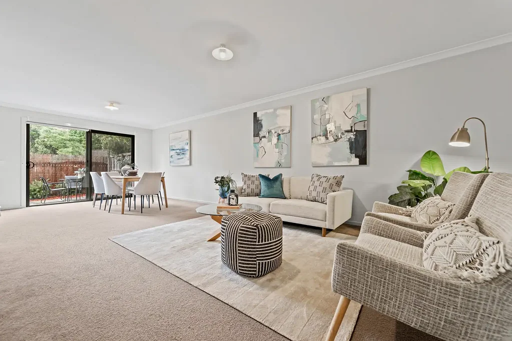 37 Spriggs Drive, Croydon, VIC 3136
