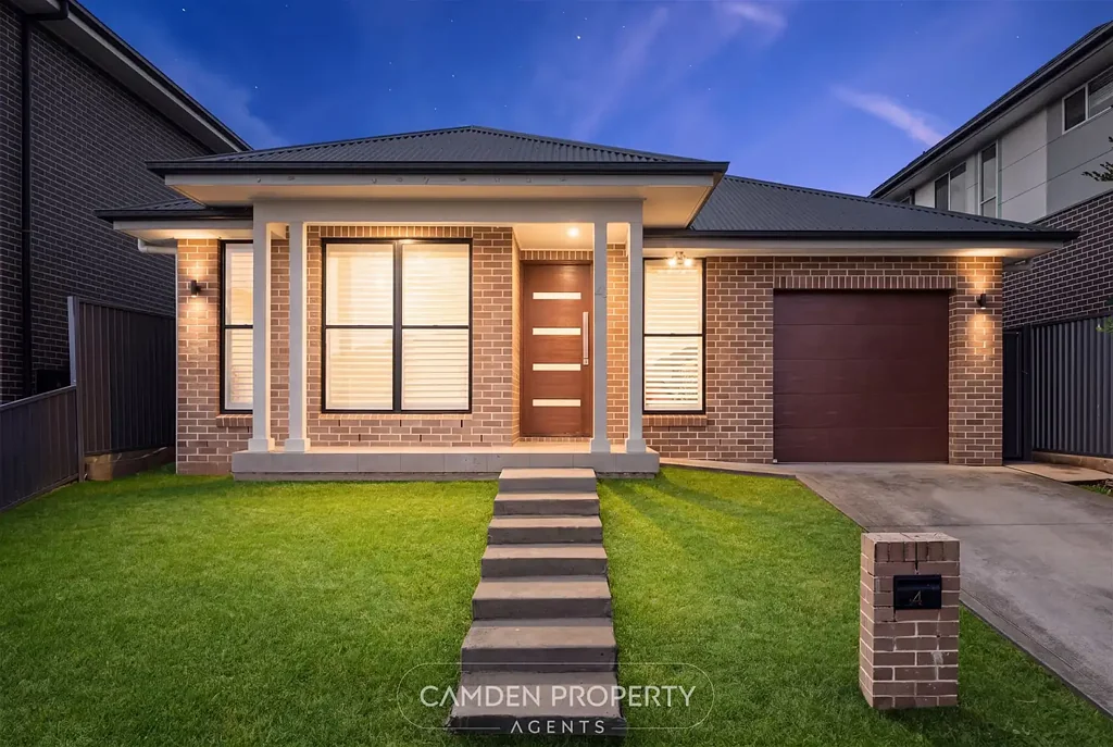 Austral 4कमरा Designer Style Meets Effortless Family Living
