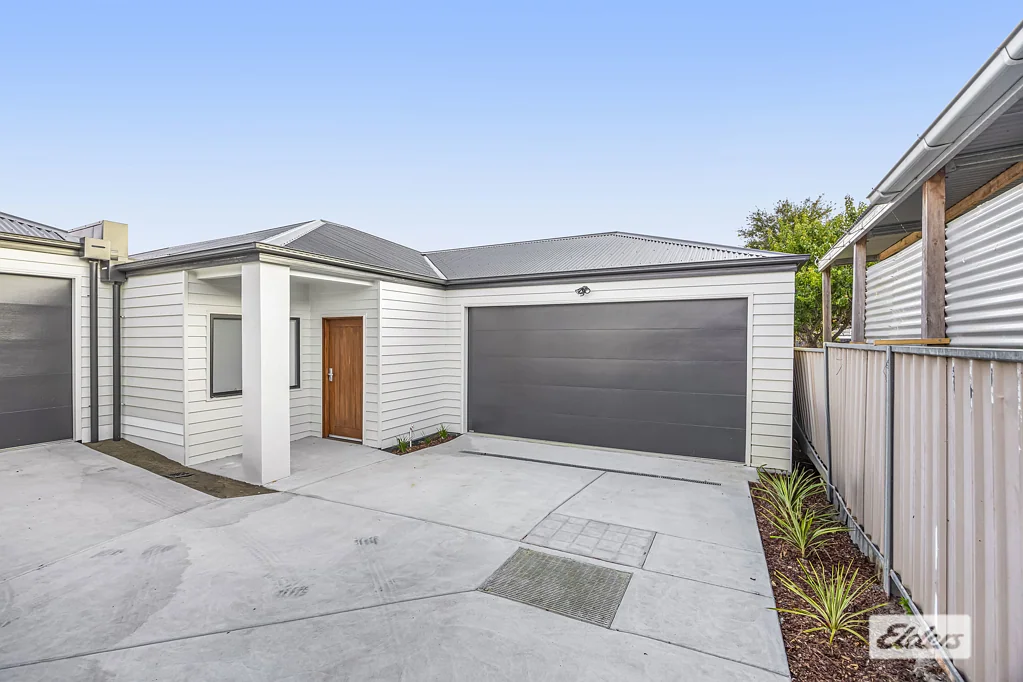 Ararat 3Moenga Modern Living Redefined - Spacious 3-Bedroom Unit with Study Nook