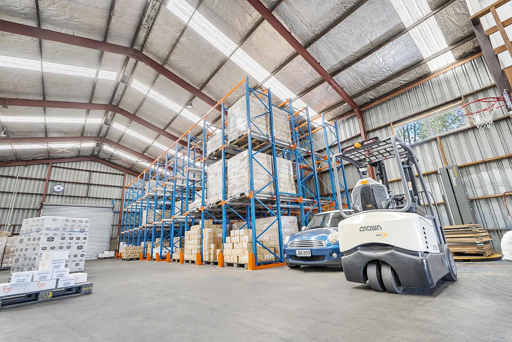 Papakura 600sqm functional warehouse – Hunua Road