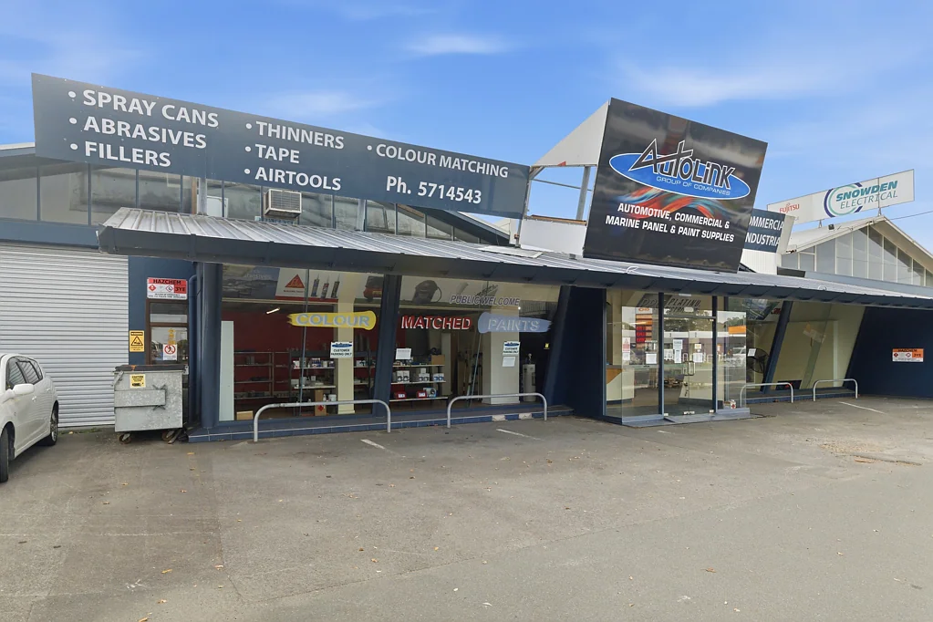 Tauranga South  High profile, functional commercial space