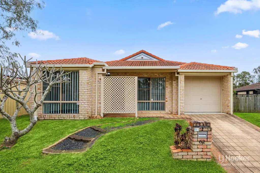 Boondall 4ਬੈੱਡਰੂਮ LIGHT-FILLED LIVING IN THE SOUGHT-AFTER BOONDALL ESTATE