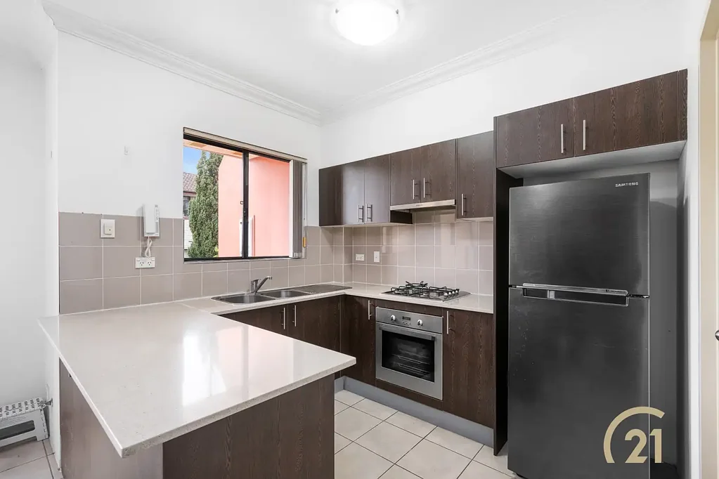Fairfield 2 Bedroom Prime Investment Opportunity in the Heart of Fairfield