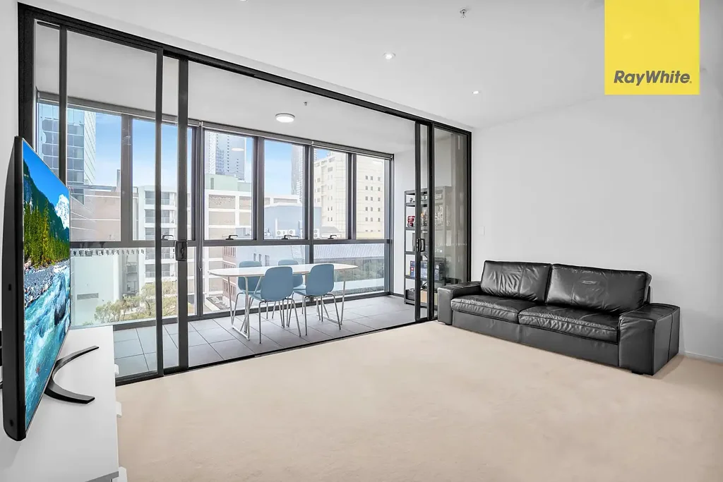 Parramatta 1कमरा UNDER CONTRACT BY RAY WHITE PARRAMATTA GROUP