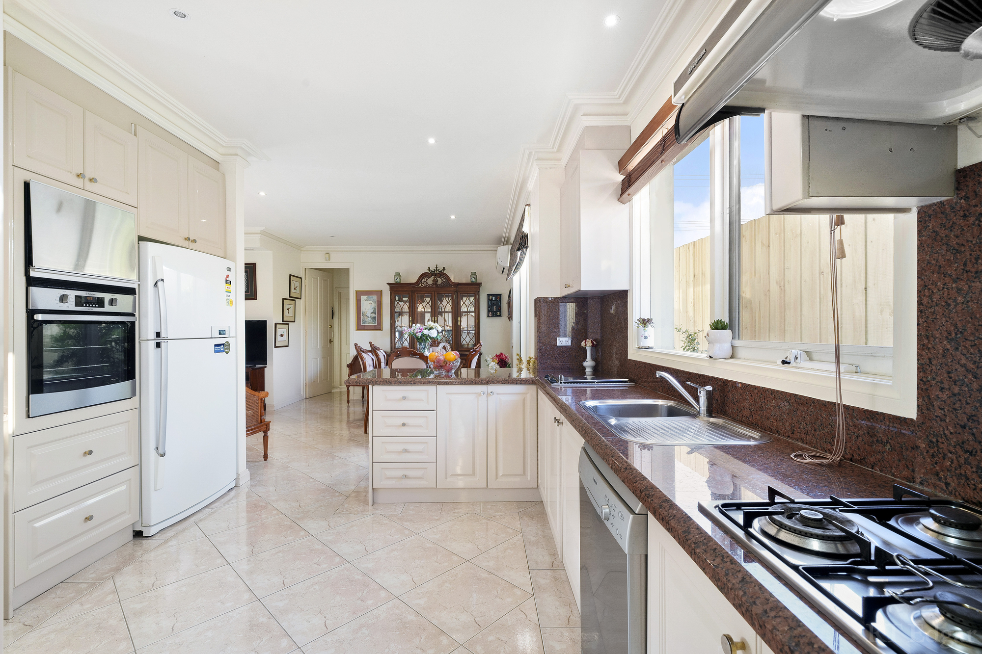 5 TENNYSON CT, TEMPLESTOWE VIC 3106, 0 chambres, 0 salles de bain, Townhouse