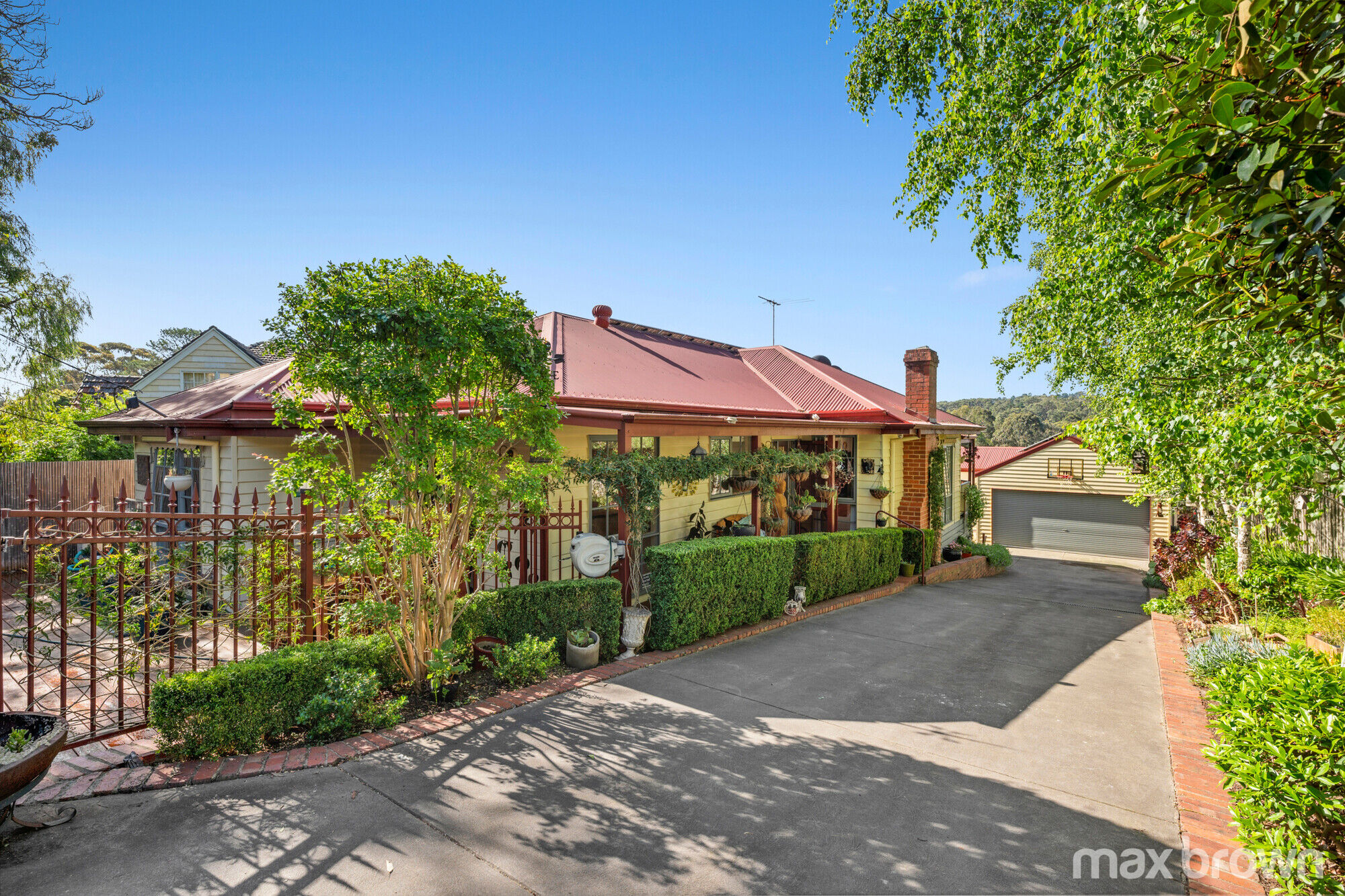 13 DORCHESTER AV, MONTROSE VIC 3765, 0 침실, 0 욕실, House