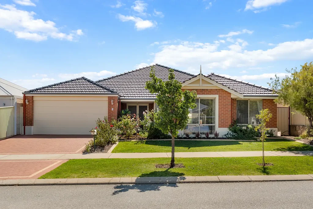 Baldivis 4房  SPACIOUS AND STYLISH FAMILY LIVING