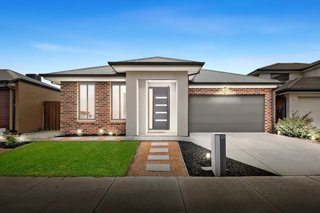 Donnybrook 4ਬੈੱਡਰੂਮ Modern Elegance Meets Everyday Comfort - Discover a Home That's Truly "Splendid"