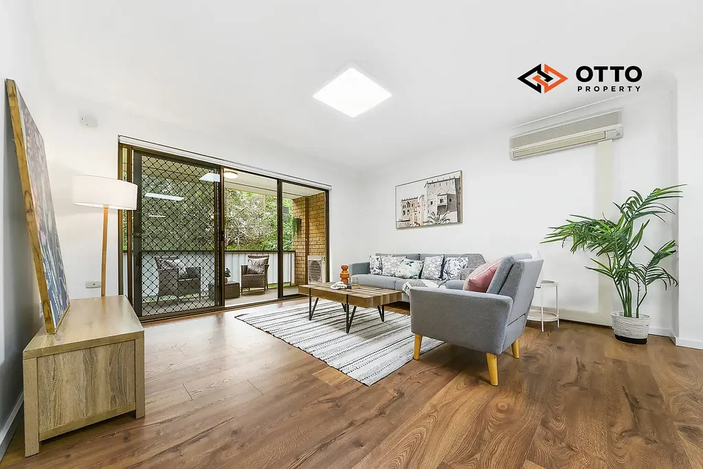 Marsfield 3Zimmer Tranquil Parkside Living | North-Facing | Double Garage | Prime School Catchments