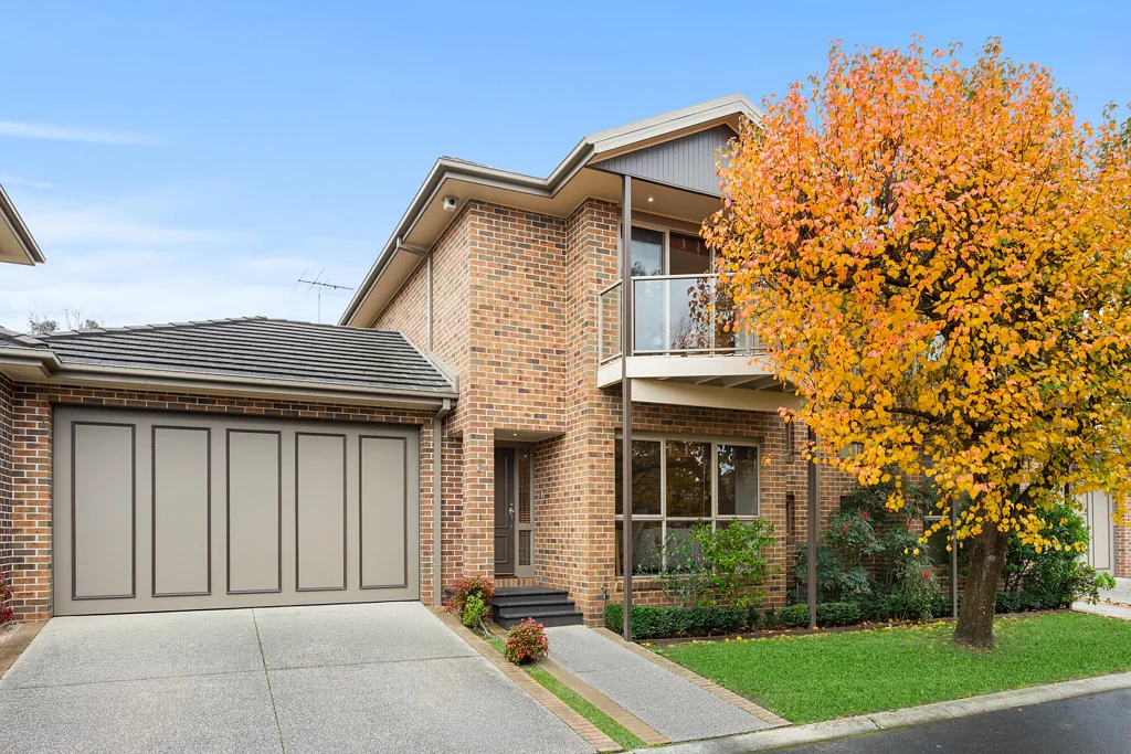 Box Hill South 3部屋 Elegant Family Living in a Prestigious Box Hill South Setting