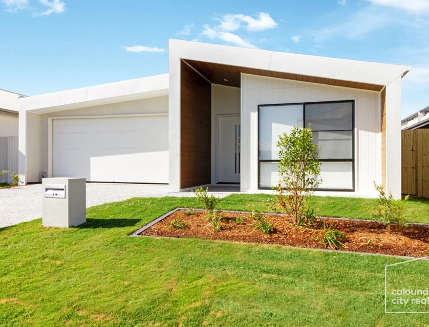 14 Nicholas Street, Nirimba, QLD 4551, 4 Kuwarto, 2 Banyo, House