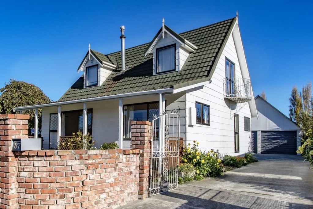 37 Darroch Street, Belfast, Christchurch City
